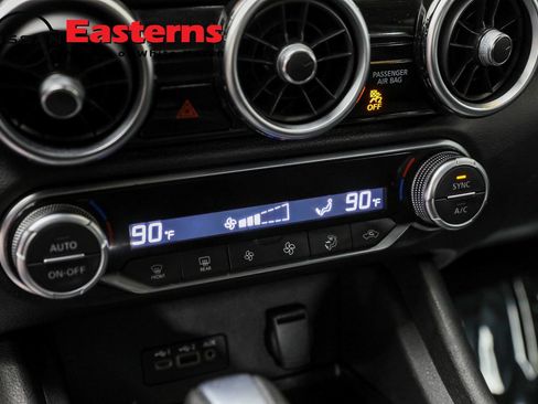 Used 2020 Nissan Sentra SV image 48