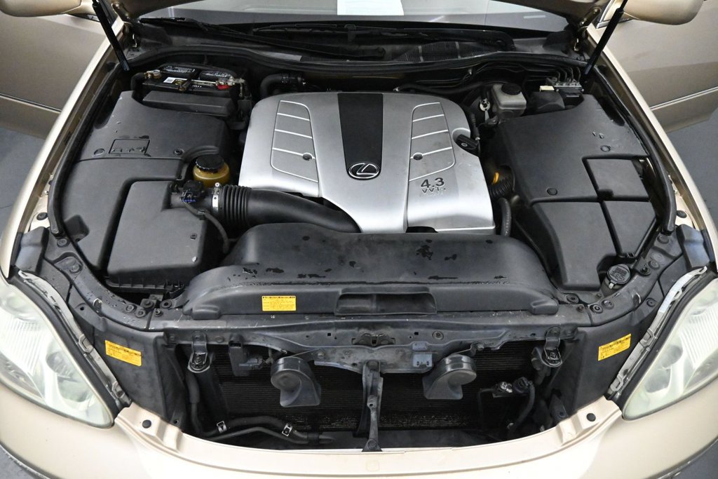 Used 2006 Lexus LS 430 RWD image 24