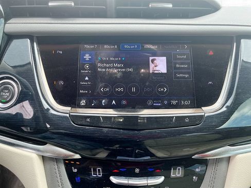 Used 2024 Cadillac XT6 Premium Luxury AWD/4WD image 15