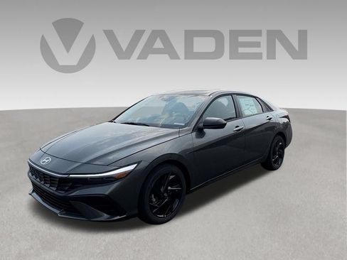 New 2026 Hyundai Elantra SEL Sport FWD image 1