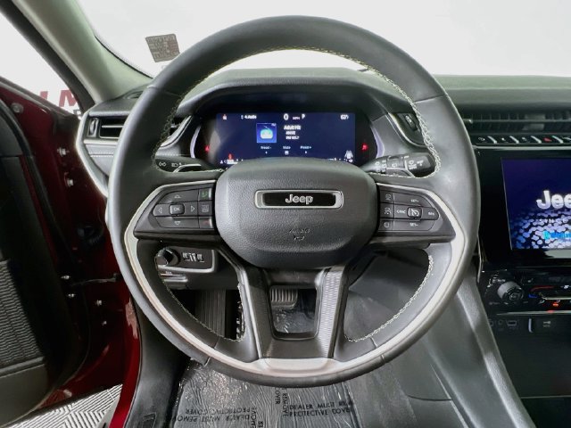 Used 2023 Jeep Grand Cherokee L Laredo w/ Luxury Tech Group I AWD/4WD image 12