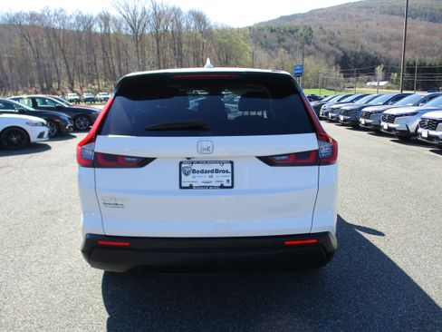 Used 2024 Honda CR-V EX-L image 6