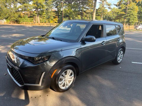 Used 2024 Kia Soul LX FWD image 3
