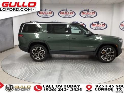 Used 2024 Rivian R1S Adventure AWD/4WD image 9