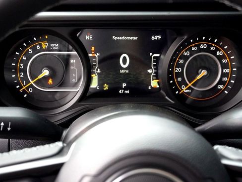 New 2026 Jeep Gladiator Sport AWD/4WD image 21