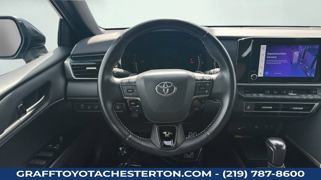 Used 2025 Toyota Camry SE FWD image 22