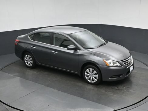 Used 2015 Nissan Sentra SV image 52