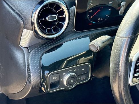 Used 2019 Mercedes-Benz A 220 A 220 w/ Premium Package image 11