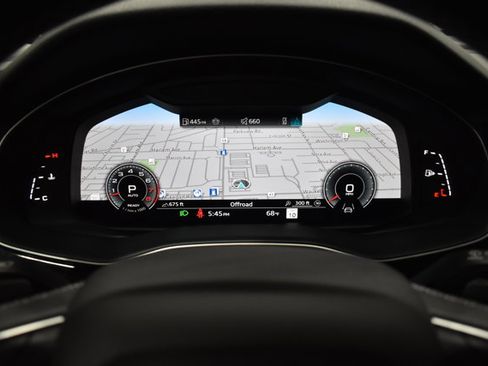 Used 2025 Audi Q8 Premium Plus w/ Premium Plus Package image 18