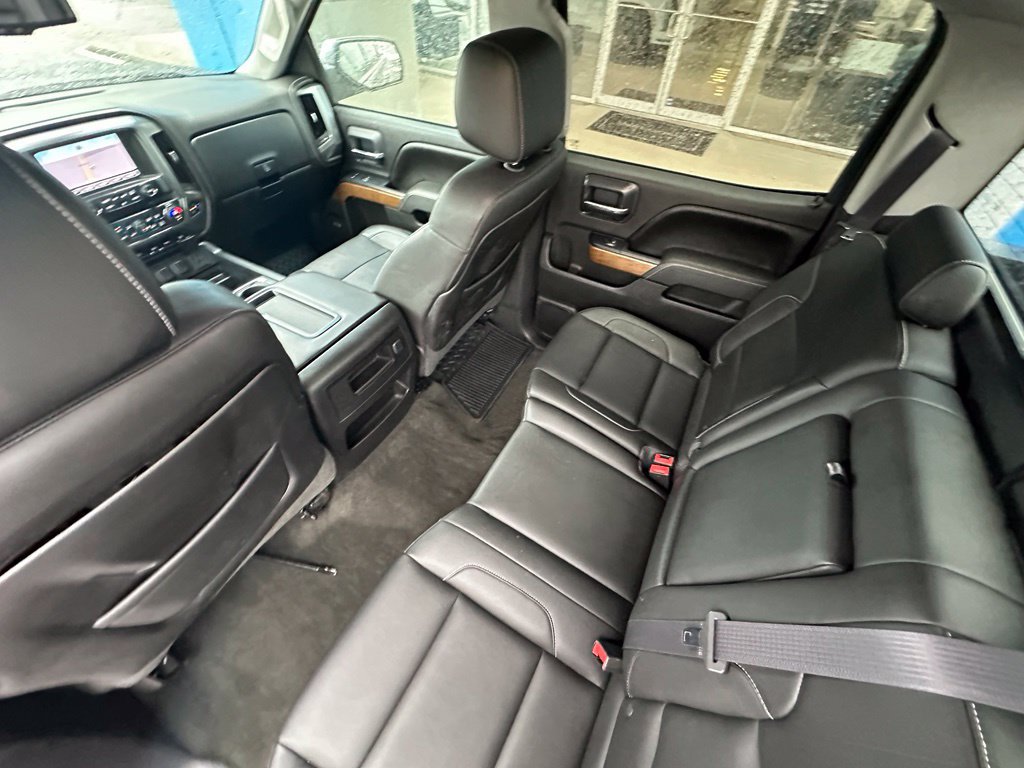 Used 2015 Chevrolet Silverado 1500 LTZ w/ Texas Edition, 1LZ Trim RWD image 19