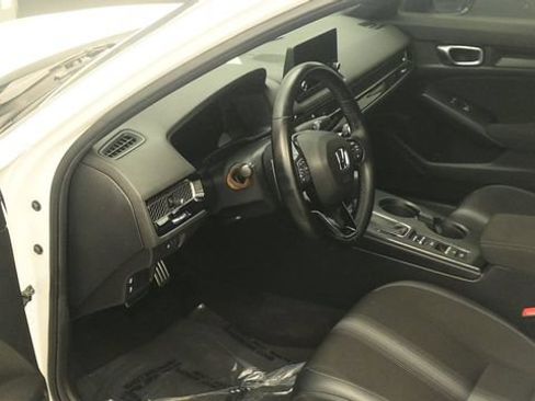Used 2024 Honda Civic Sport image 12