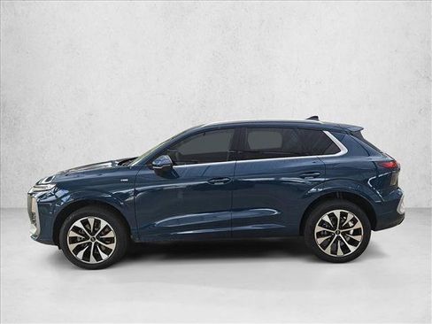 New 2026 Audi Q3 quattro 2.0T AWD/4WD image 7