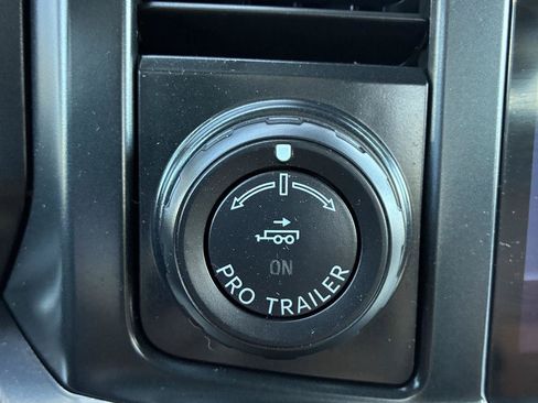 Used 2024 Ford F350 King Ranch AWD/4WD image 46