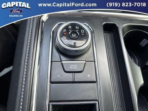 Certified 2024 Ford Expedition XLT image 29