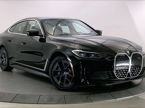 Used 2023 BMW i4 eDrive35 w/ Premium Package RWD image 31