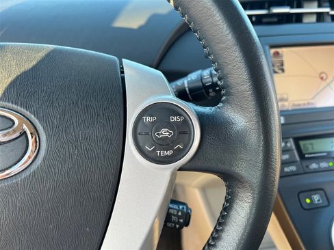 Used 2011 Toyota Prius image 22