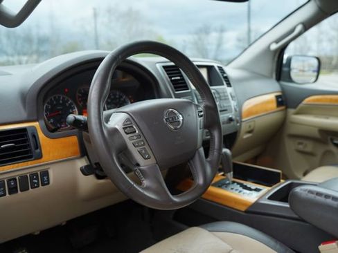 Used 2014 Nissan Armada Platinum w/ Platinum Reserve Package image 22