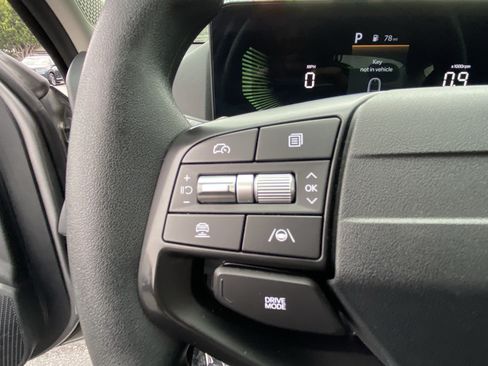 Used 2025 Kia K4 FWD image 25