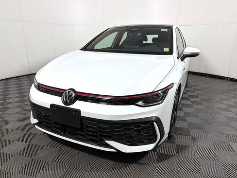 Used 2026 Volkswagen GTI SE FWD image 3