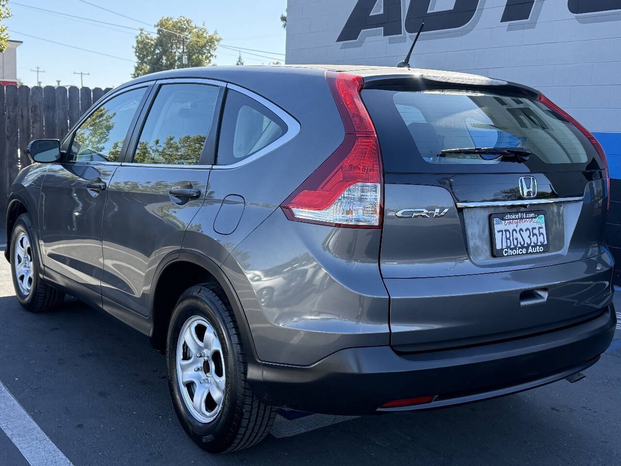 Used 2013 Honda CR-V LX image 3