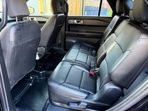 Used 2022 Ford Explorer 4WD Police Interceptor image 18
