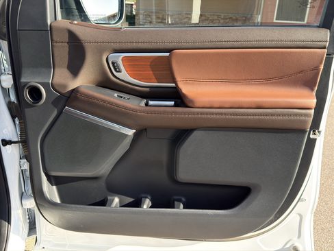 Certified 2025 Ford Expedition Max King Ranch AWD/4WD image 18