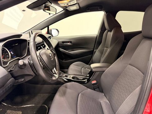 Used 2021 Toyota Corolla SE w/ Special Edition FWD image 10