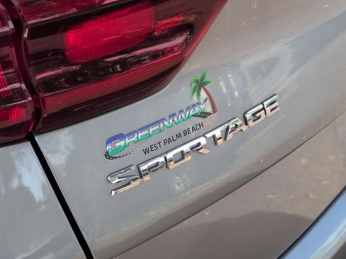 Used 2020 Kia Sportage LX w/ LX Popular Package image 21