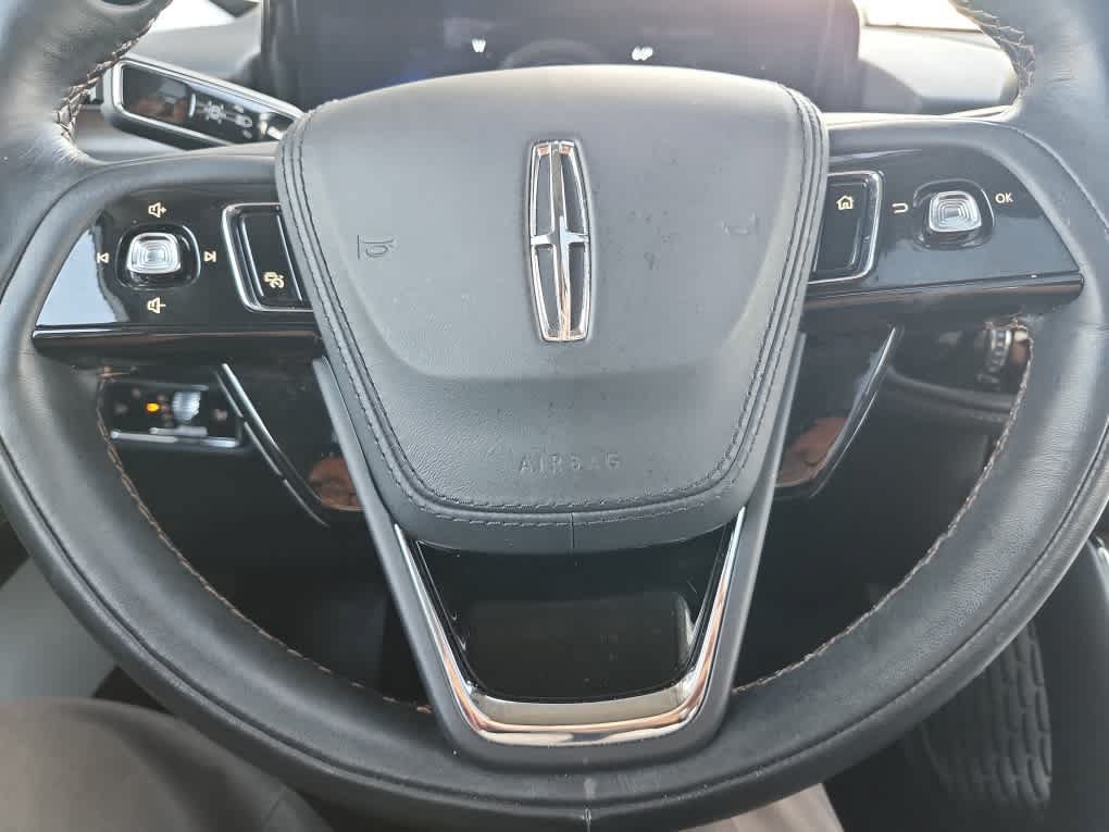 Used 2025 Lincoln Aviator Reserve w/ Equipment Group 201A AWD/4WD image 20