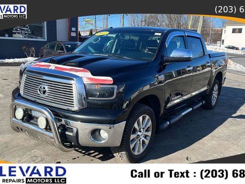 Used 2011 Toyota Tundra Limited w/ Platinum Pkg image 7