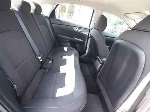 Used 2019 Kia Forte LXS FWD image 21