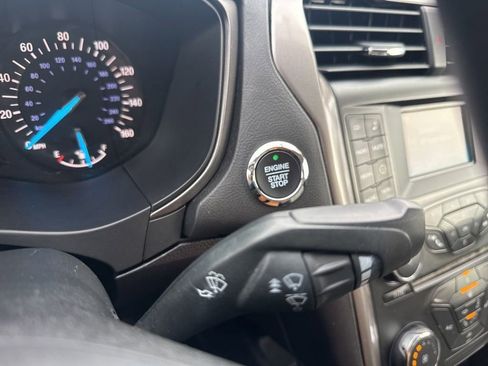 Used 2017 Ford Fusion S image 28