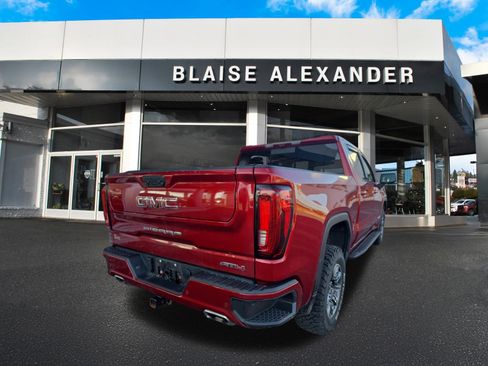 Used 2024 GMC Sierra 1500 AT4 w/ Technology Package image 5