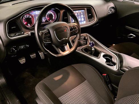 Used 2022 Dodge Challenger R/T Scat Pack w/ Dynamics Package image 12