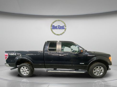 Used 2014 Ford F150 Lariat w/ Lariat Chrome Package image 6