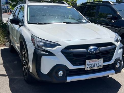 Used 2023 Subaru Outback Limited AWD/4WD image 5