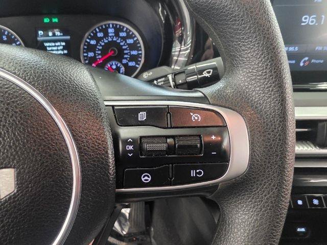 Used 2023 Kia K5 LXS FWD image 12