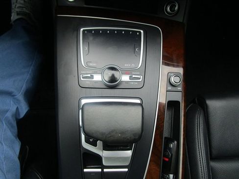 Used 2018 Audi Q5 Prestige image 48