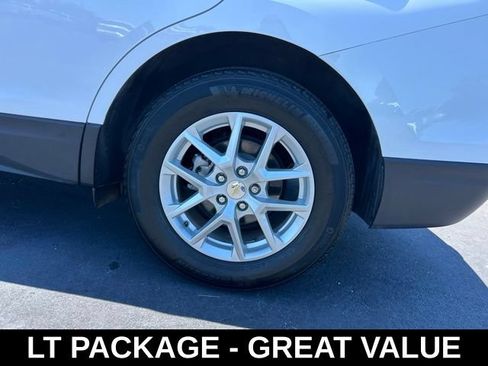 Used 2024 Chevrolet Equinox LT FWD image 10