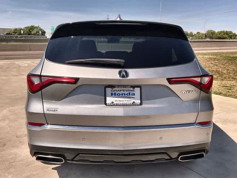 Used 2022 Acura MDX FWD w/ Technology Package image 6