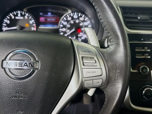 Used 2017 Nissan Altima 2.5 SR image 15