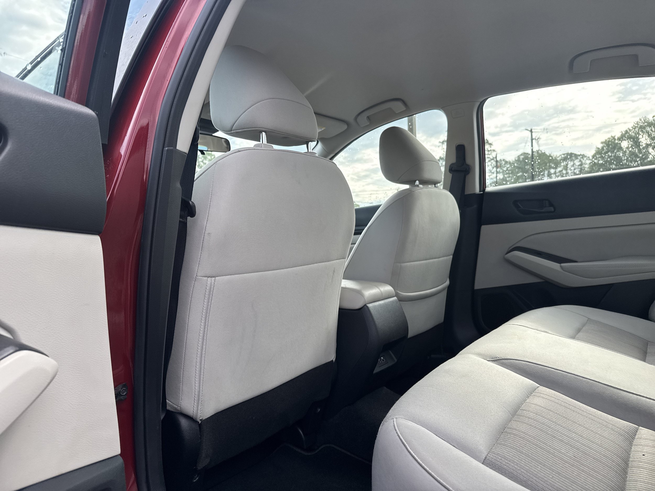Used 2025 Nissan Altima 2.5 SV FWD image 20