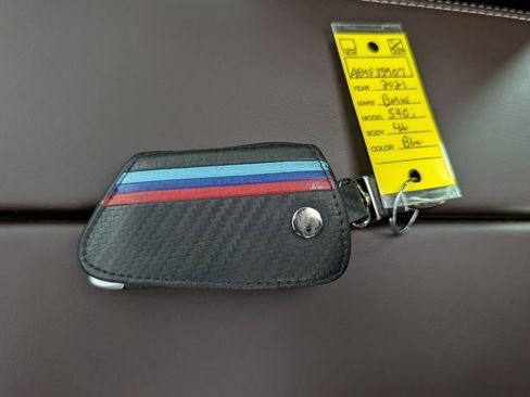 Used 2021 BMW 540i w/ Executive Package image 30