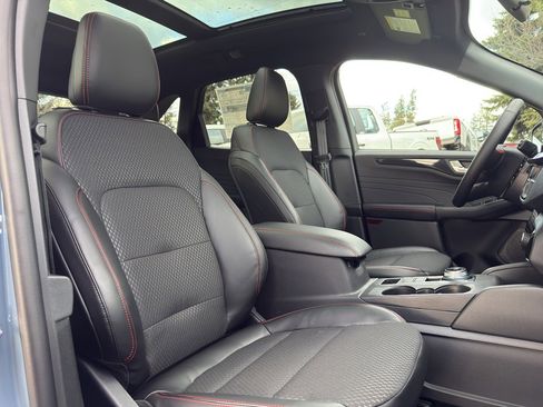 New 2026 Ford Escape ST-Line Select w/ Tech Pack #2 image 33