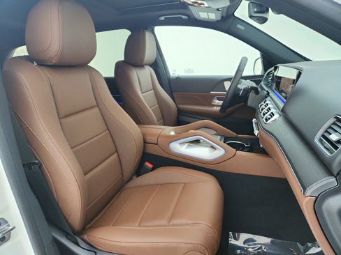 Certified 2025 Mercedes-Benz GLE 350 4MATIC image 14