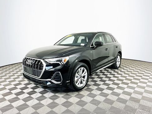 Used 2023 Audi Q3 2.0T Premium image 5