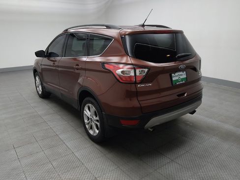 Used 2018 Ford Escape SE w/ Ford Safe & Smart Package FWD image 5