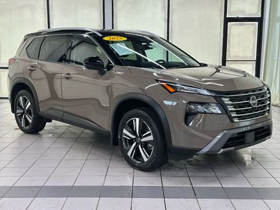 Used 2025 Nissan Rogue SL w/ Tech Package