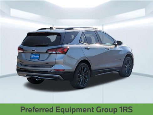 Used 2023 Chevrolet Equinox RS w/ LPO, Floor Liner Package AWD/4WD image 5