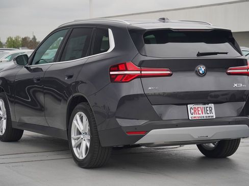 Used 2025 BMW X3 xDrive30i w/ Premium Package image 7